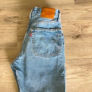 Levi’s 501 premium straight leg jeans W24 L30